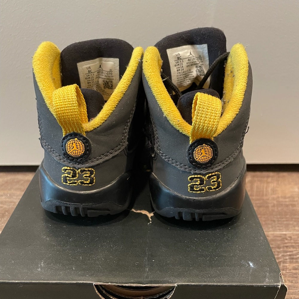 Toddler Jordan 9 Retro - Picture 6 of 8